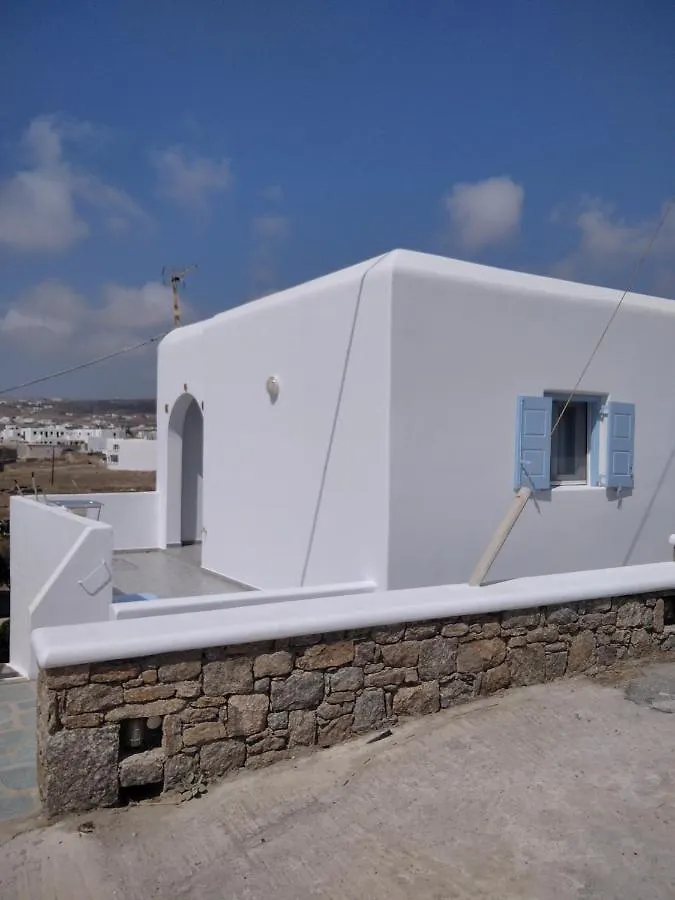 美克尼安小屋公寓 阿诺梅拉